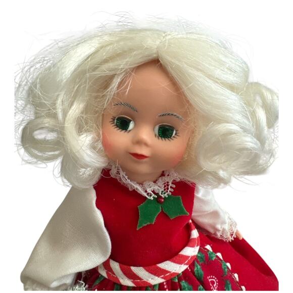 Vintage Madame Alexander Mrs. Claus Doll with Tag - Picture 3 of 10
